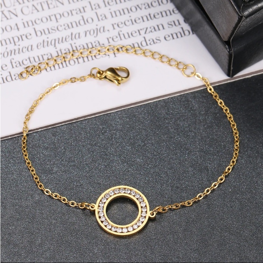 Gold Filled Cubic Zirconia Circle Eternal Bracelet - Picture 2 of 4